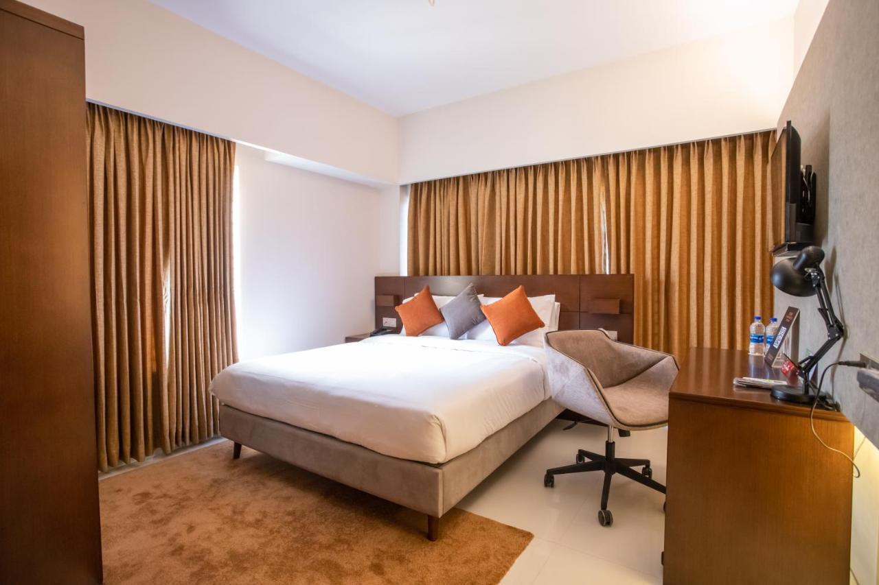 Jatra Flagship Khulna City Centre Eksteriør billede